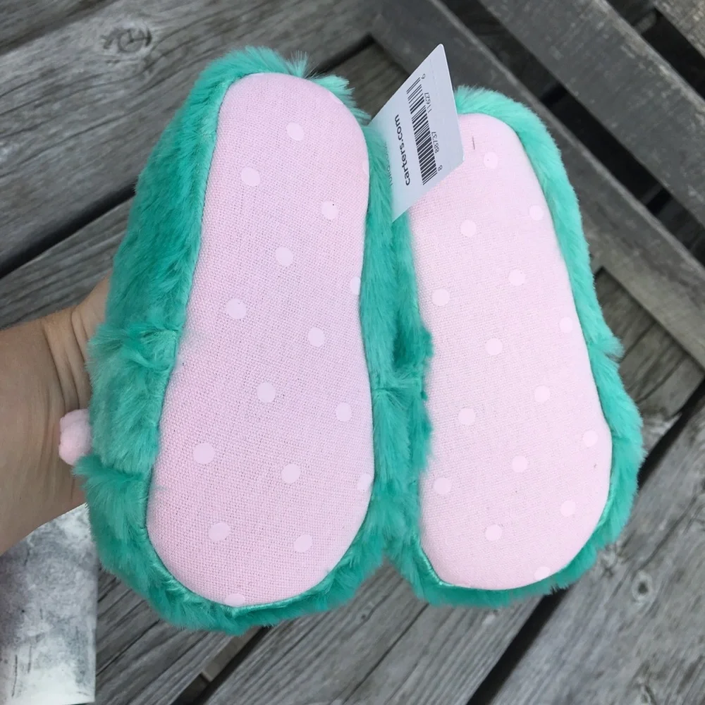 - Carter’s Sz M Toddler Lamb Furry Slippers! NEW!